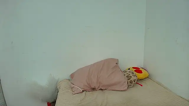 Anal Milky Momma online show from 11.13.25