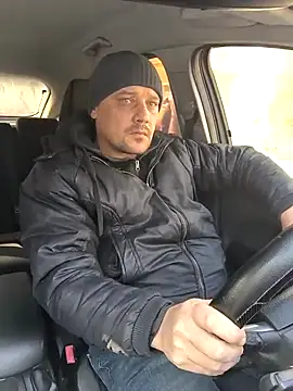 Snapshot of DanielOhCool chatting on 02.26.25 DanielOhCool online show from 02.26.25