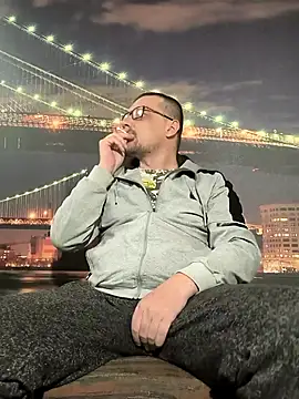 Snapshot of DanielOhCool chatting on 03.02.25 DanielOhCool online show from 03.02.25