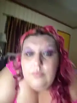 PinkyMarie0729 online show from 02.28.25