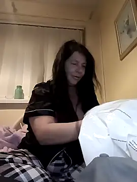 Leanne43 online show from 03.13.25