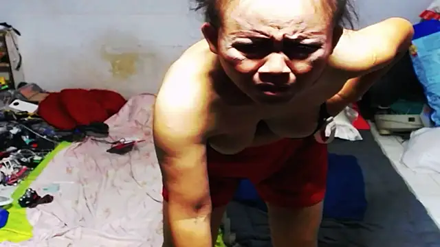 1CuteAndSexy69 online show from 02.16.25