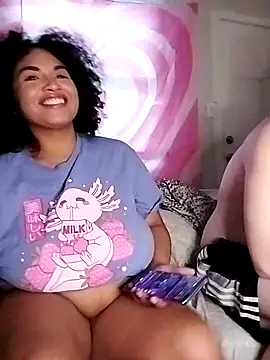 Snapshot of TasteeKitty chatting on 02.25.25 TasteeKitty online show from 02.25.25