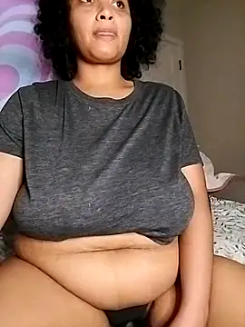 Snapshot of TasteeKitty chatting on 09.19.25 TasteeKitty online show from 09.19.25