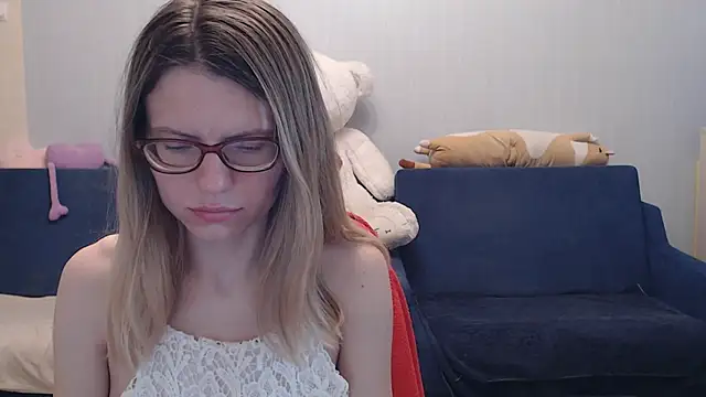 night is dark online show from 04.24.26