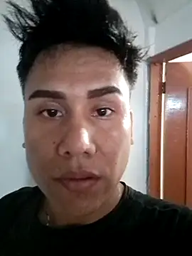 Snapshot of Carrington- chatting on 11.13.25 Carrington- online show from 11.13.25