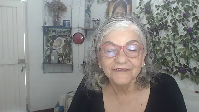 FunnyGrandma online show from 03.02.26