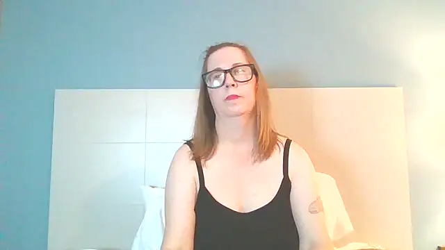 Snapshot of SweetandNaughty1 chatting on 01.10.25 SweetandNaughty1 online show from 01.10.25