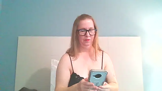 Snapshot of SweetandNaughty1 chatting on 02.11.25 SweetandNaughty1 online show from 02.11.25