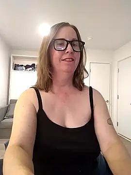 SweetandNaughty1 online show from 05.15.26