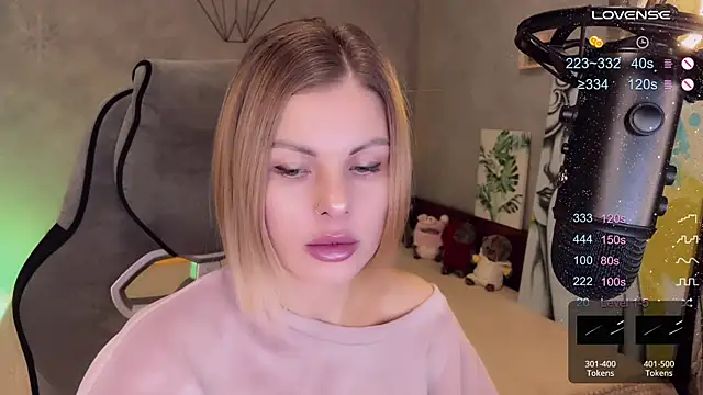 Your Sweet Lilu online show from 12.13.24