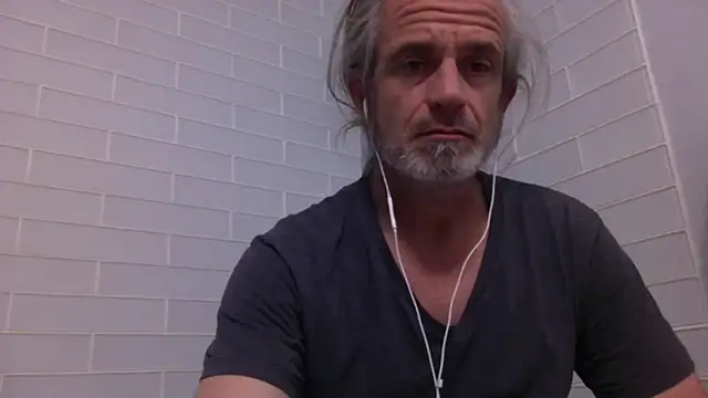 Snapshot of readyforfunxxx chatting on 01.05.25 readyforfunxxx online show from 01.05.25