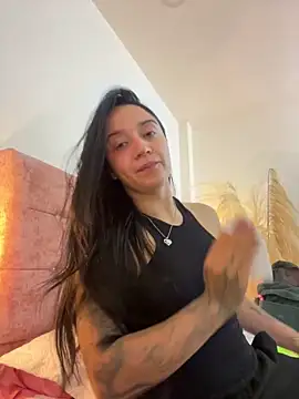 EmmyEvans1 online show from 03.01.25