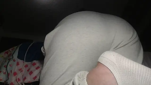 prettyangelsquirt online show from 11.27.25