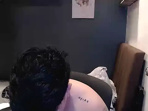 Snapshot of ASIANken911 chatting on 01.18.26 ASIANken911 online show from 01.18.26