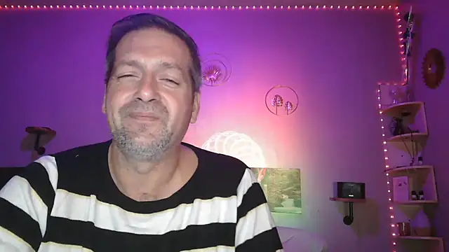 matrikes1 online show from 10.31.25