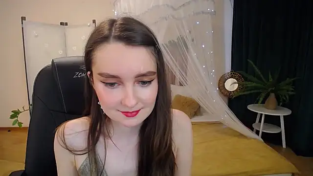 CloudGrace online show from 03.11.25