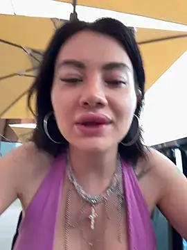 Wet  Bunny online show from 06.25.26