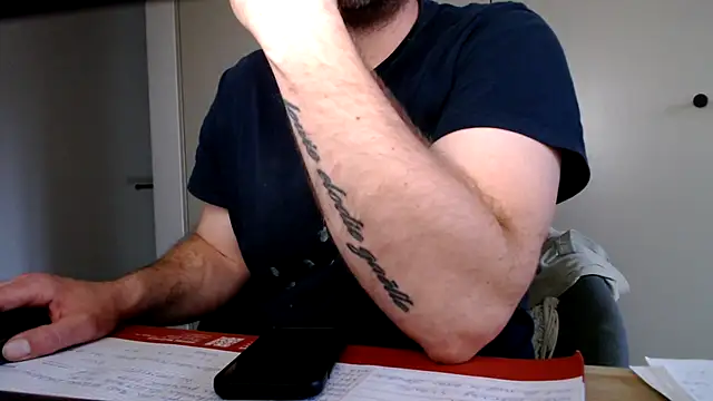 Snapshot of mrbigballs chatting on 05.07.26 mrbigballs online show from 05.07.26