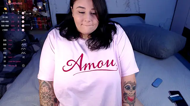 naughtykiss online show from 11.06.25