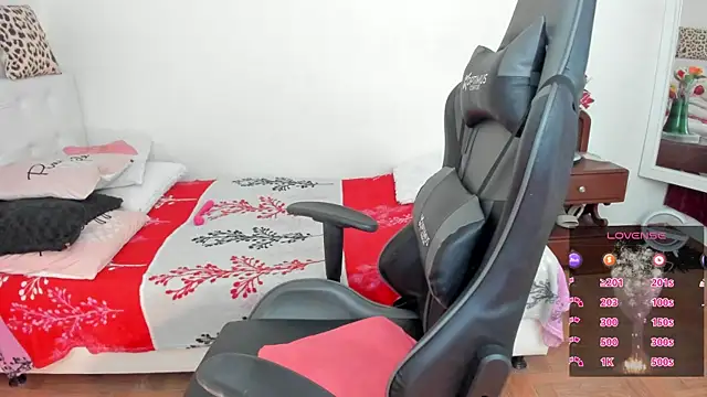 esmeralda milf online show from 01.14.26