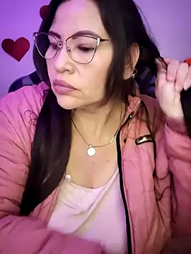 esmeralda milf online show from 02.24.26