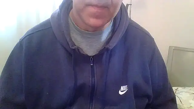 Snapshot of ANONIMO7735 chatting on 02.15.26 ANONIMO7735 online show from 02.15.26