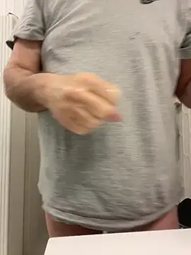 Snapshot of ANONIMO7735 chatting on 02.15.26 ANONIMO7735 online show from 02.15.26