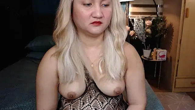 xheavenlytrans online show from 10.11.25