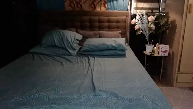 xheavenlytrans online show from 10.20.25