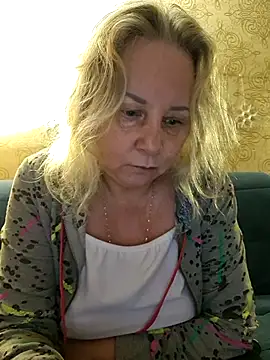 Snapshot of Janahotty chatting on 06.11.26 Janahotty online show from 06.11.26