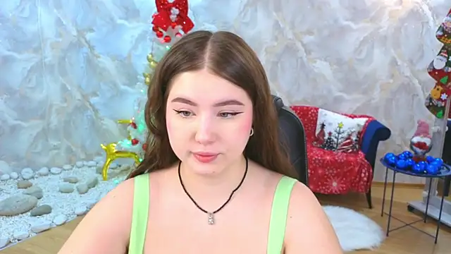 NicoleFoxery online show from 12.19.25