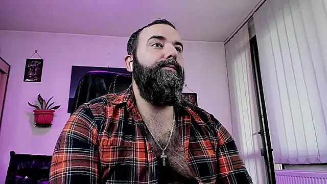 Snapshot of ChristophJules chatting on 02.04.25 ChristophJules online show from 02.04.25