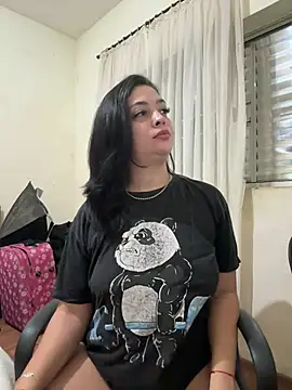 Snapshot of NathFox chatting on 02.12.26 NathFox online show from 02.12.26