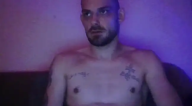 Snapshot of Renne6666 chatting on 02.19.25 Renne6666 online show from 02.19.25