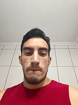 Snapshot of TommyMomentum chatting on 09.20.25 TommyMomentum online show from 09.20.25