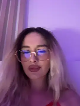 mollyxxx online show from 02.10.26