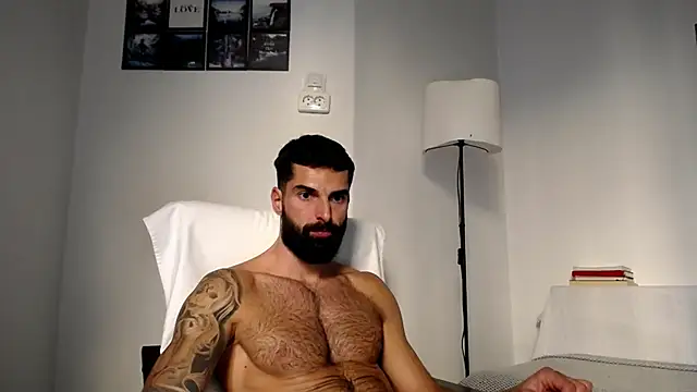 Verycutex online show from 10.10.25