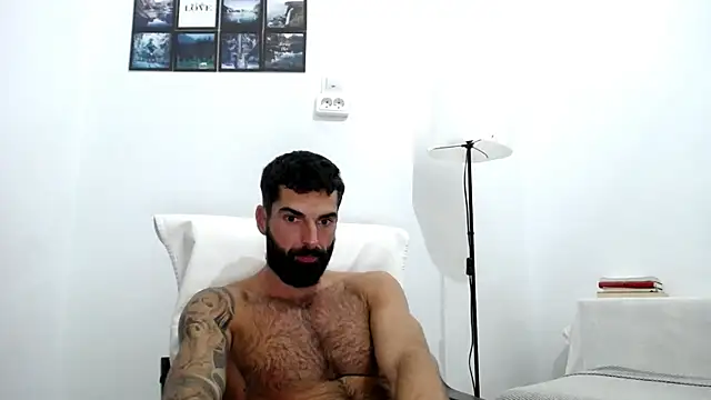 Verycutex online show from 10.18.25