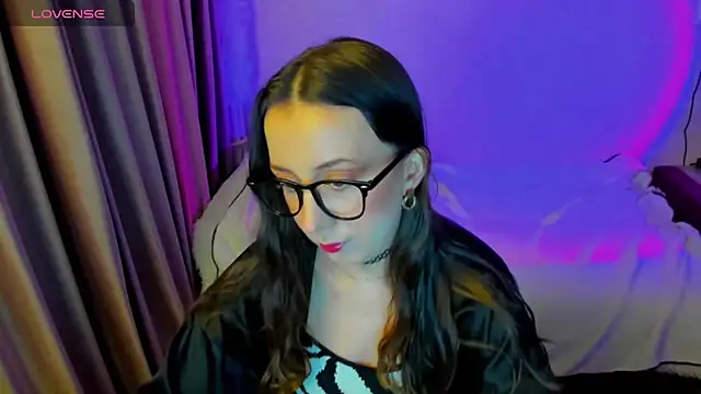 CurlySteph online show from 03.01.26