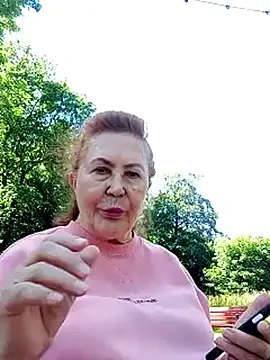 Hottie-Mom online show from 06.18.26
