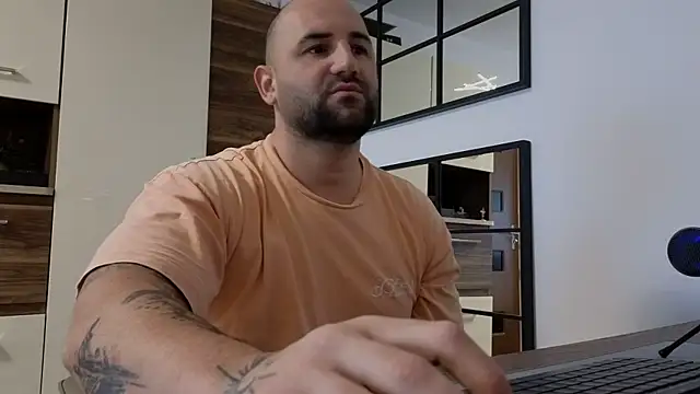 moonjoey online show from 04.22.26