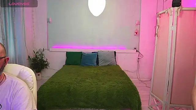 AlisaAleksandr online show from 04.15.26