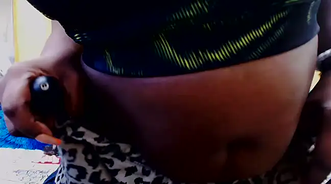 Bustydiva88 online show from 12.25.24