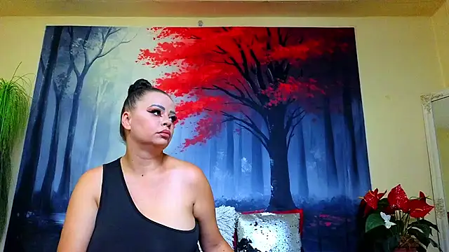 Snapshot of ElizabethEven chatting on 09.10.25 ElizabethEven online show from 09.10.25