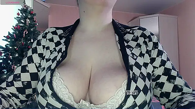Snapshot of Mrs_Dream chatting on 05.04.26 Mrs Dream online show from 05.04.26