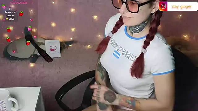 Snapshot of Ginger_Stay chatting on 02.27.25 Ginger Stay online show from 02.27.25