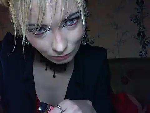 WildMissNiks online show from 06.06.26