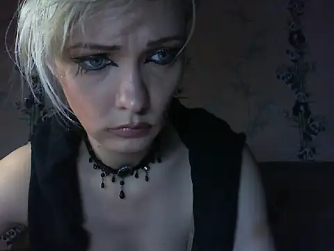 WildMissNiks online show from 07.22.26