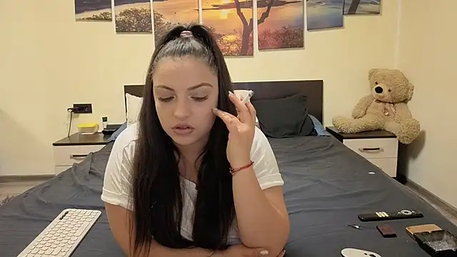 adelline online show from 03.24.26